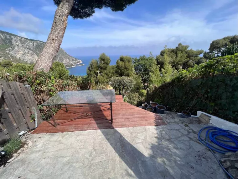 Entreprise pour réaliser la construction d’une maison de A à Z et la création d’une dépendance pour l’adolescent de la famille, Nice, IC RENOV 06